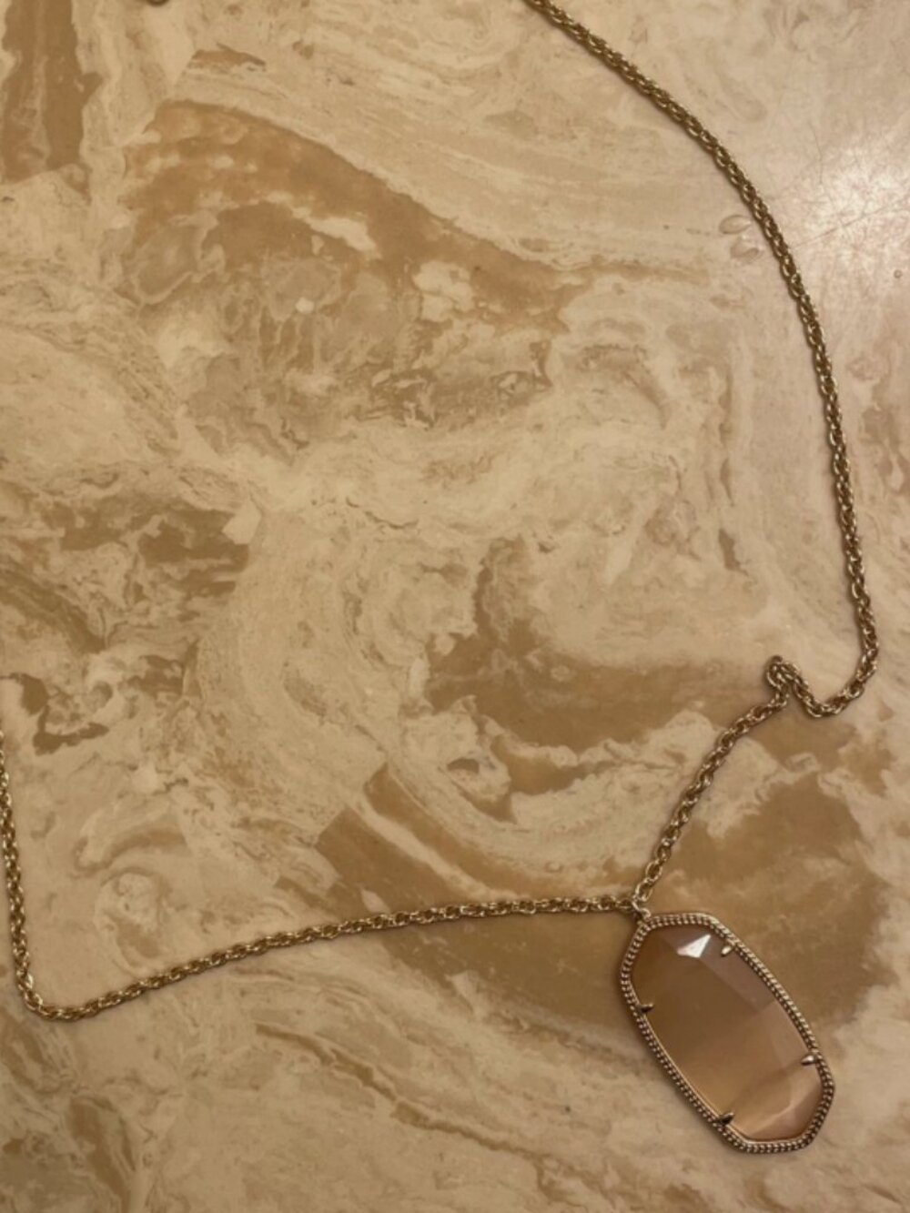 Kendra Scott Rae elegant gold necklace with opalescent pendant